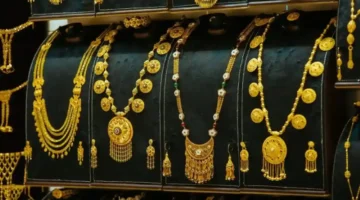 تراجع الذهب.. مكاسب لافتة في أسعار المعادن النفيسة وسط تحولات مفاجئة بالأسواق العالمية